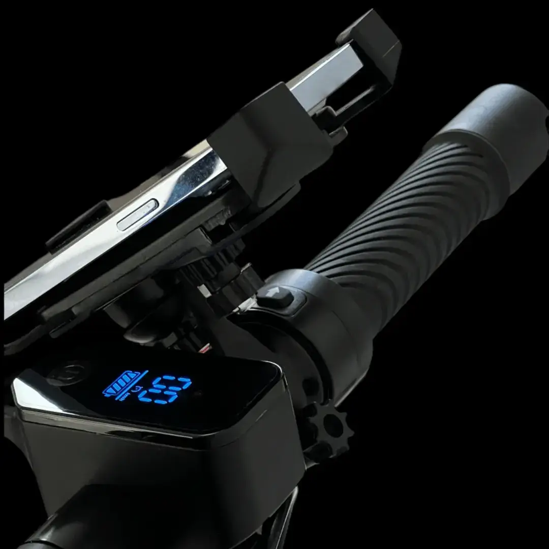 E-Scooter Handyhalterung - comscoot ECO PLUS (Detailansicht)