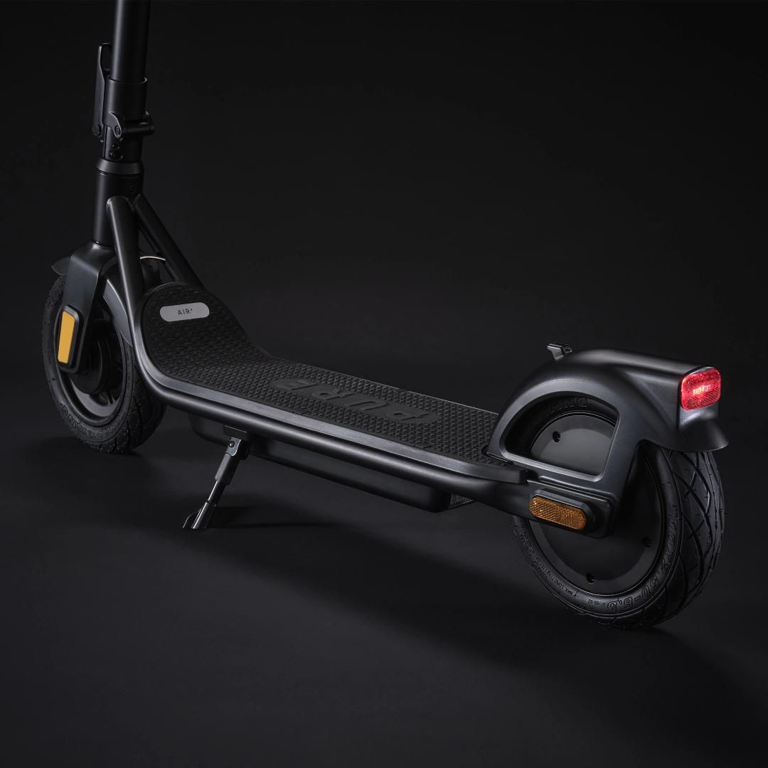 Produktbild E-Scooter PURE Air 4 - großes Trittbrett