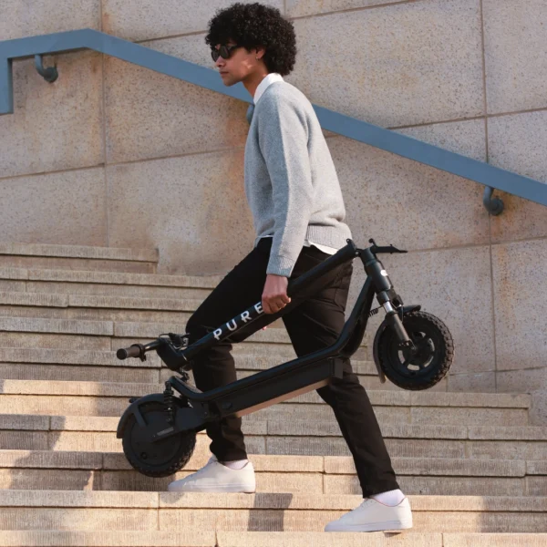 PURE Air⁵ Ultra Suspension klappbarer E-Scooter